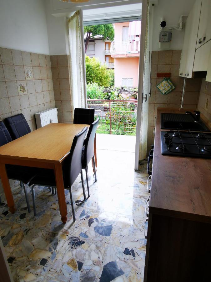 Casa Serena Bordighera Bagian luar foto