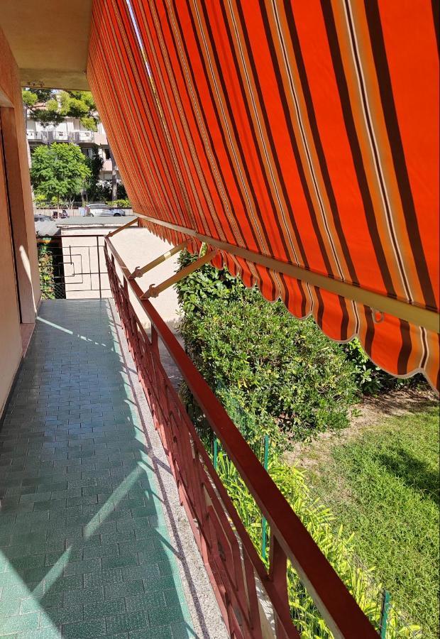 Casa Serena Bordighera Bagian luar foto